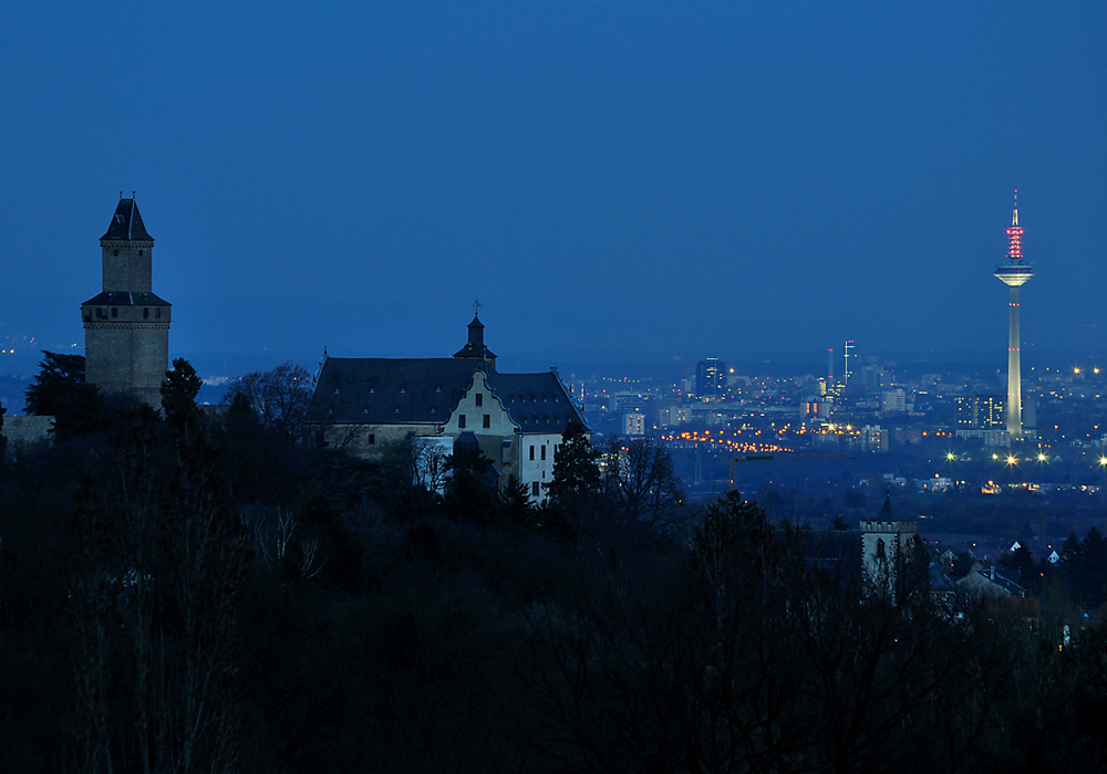 Nacht über Kronberg