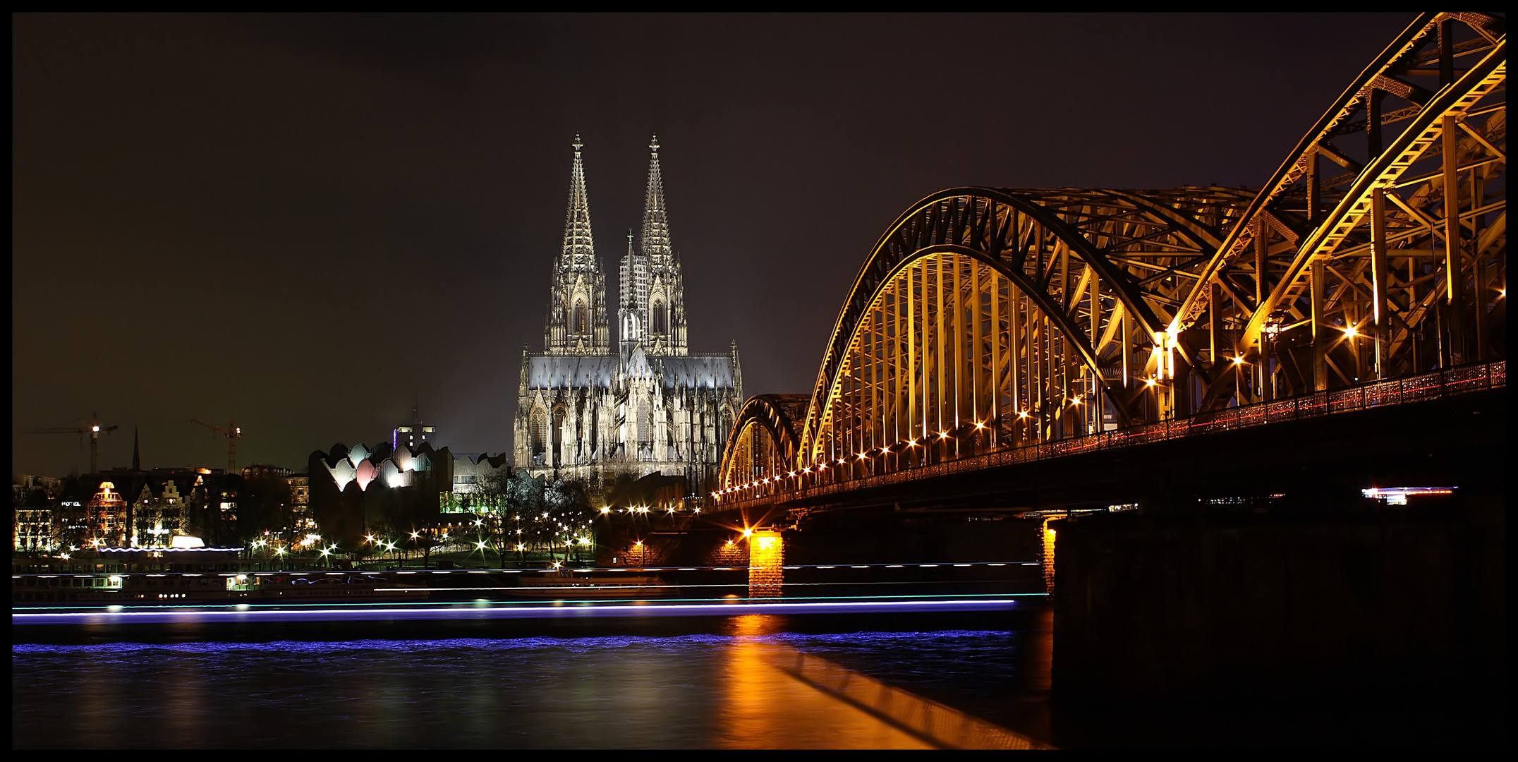 Nachtansicht des Kölner Dom