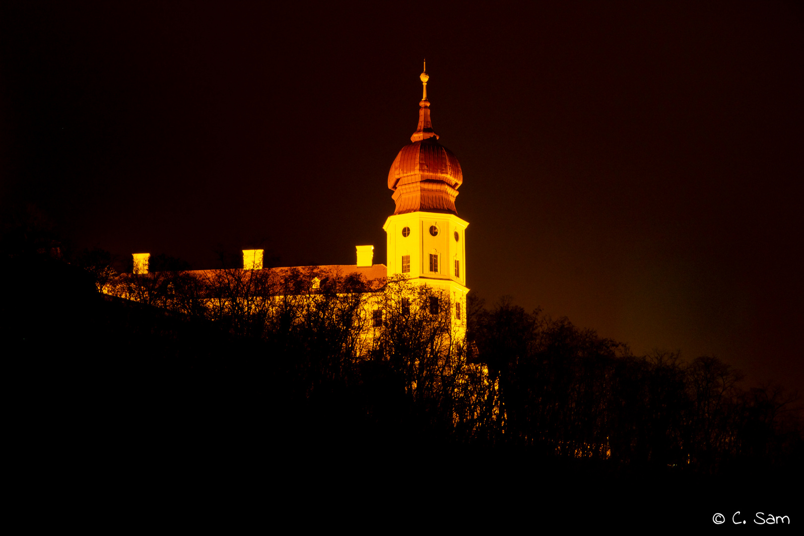 Nachtaufnahme Eckturm Stift Göttweig