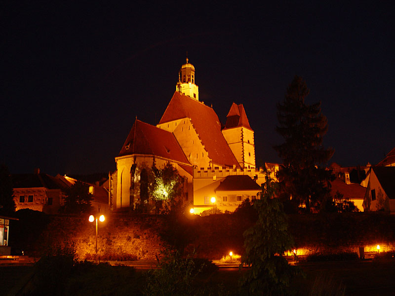 Nachtaufnahme - Kirche von Prachatice