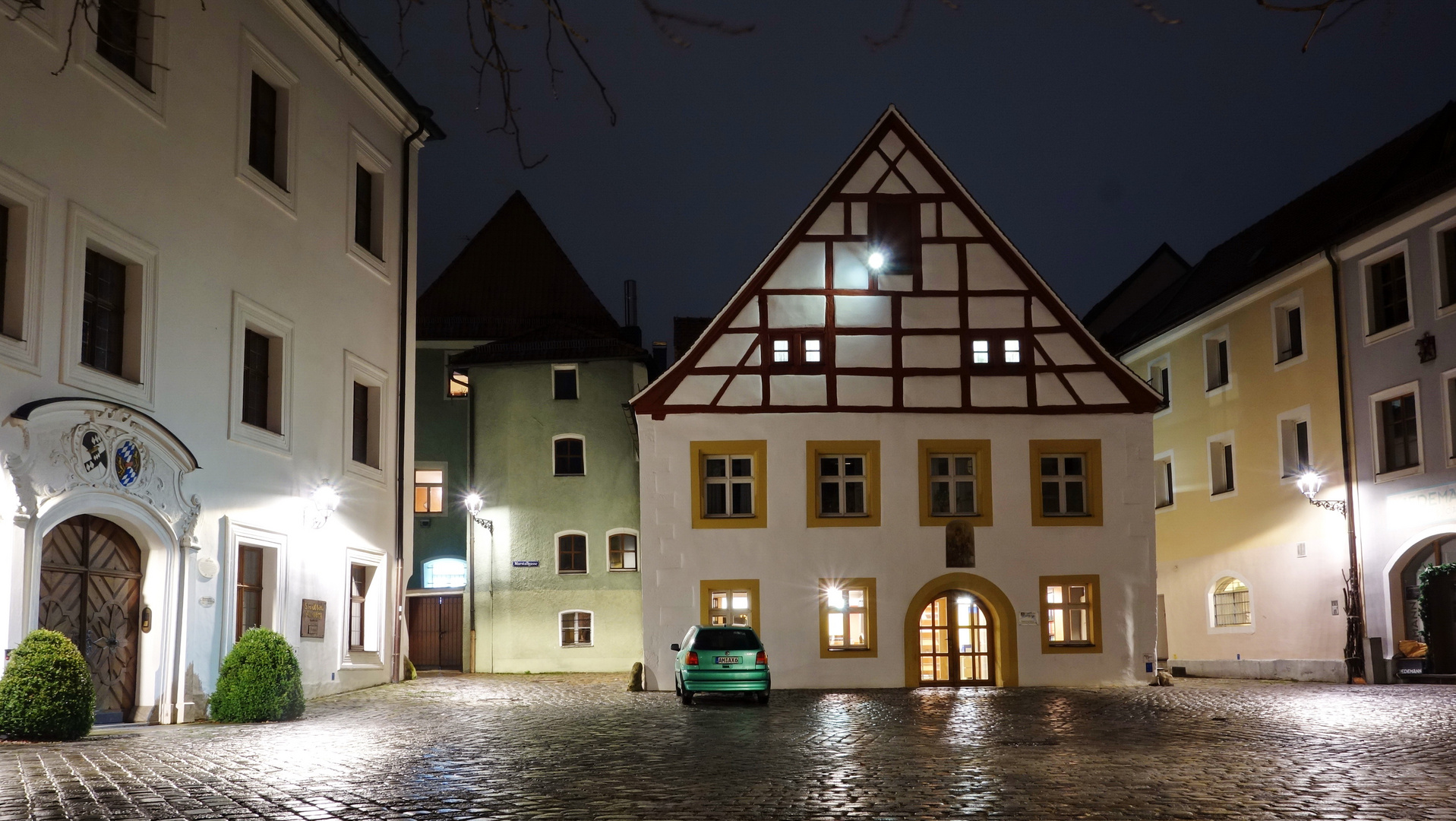 Nachtaufnahme Stadtbaugebäude 