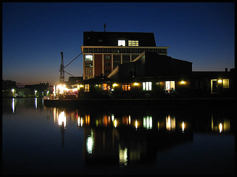 Nachtbild im Hafen von Münster