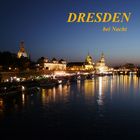 Nachtblick auf das Terrassenufer in Dresden