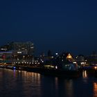 Nachtblick auf den Rheinauhafen