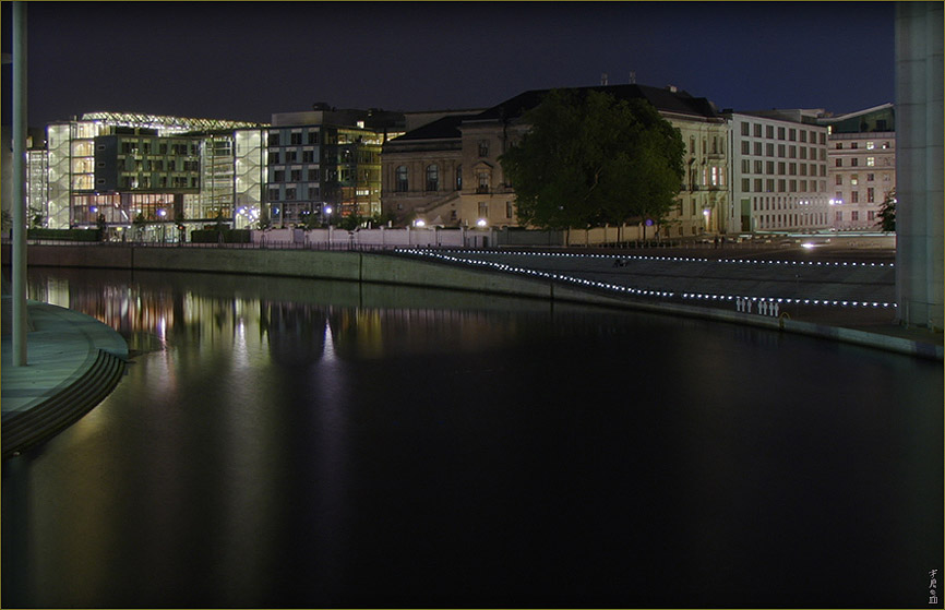 Nachtblick über die Spree