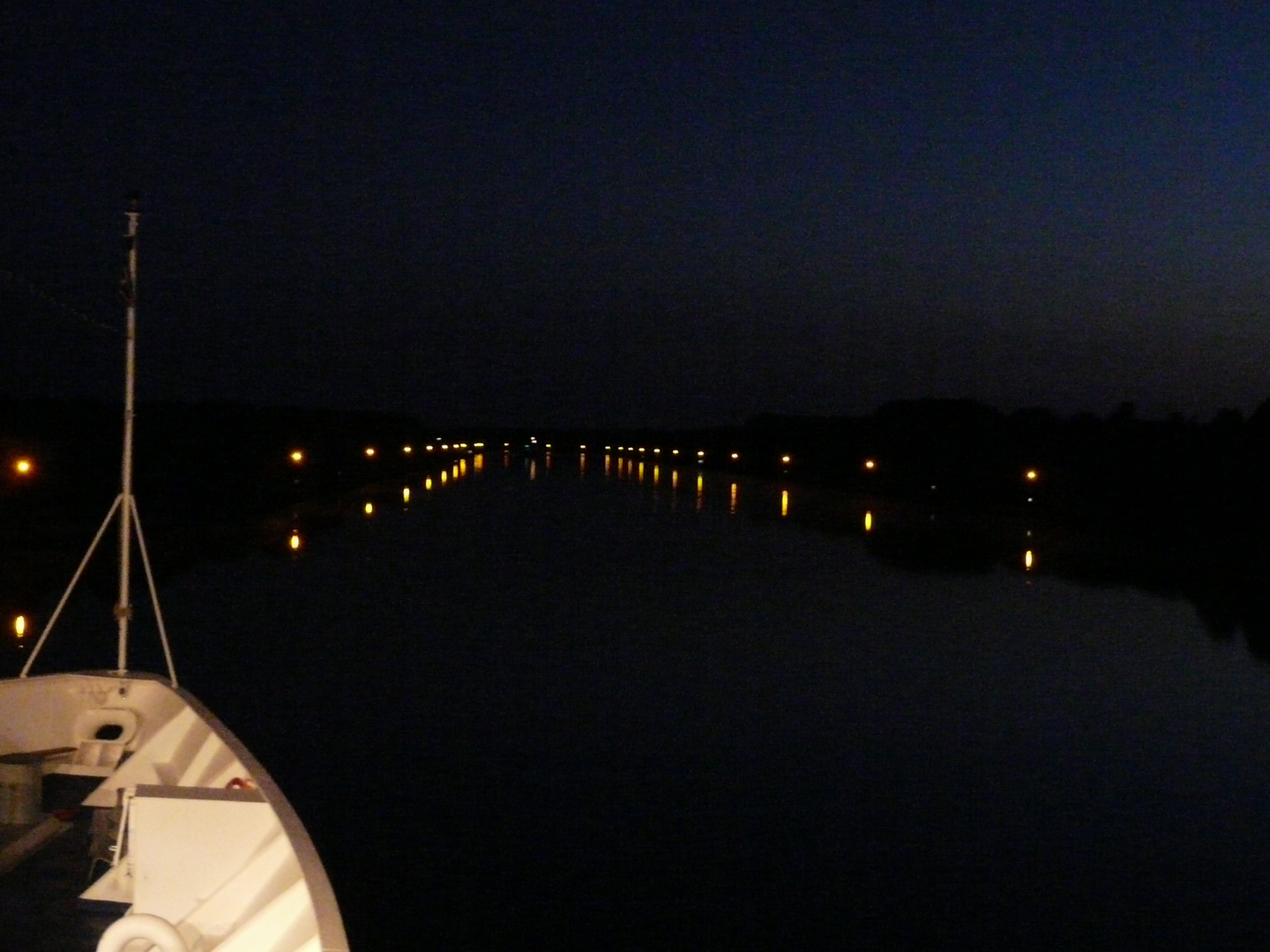 Nachtfahrt durch den Nord-Ostsee-Kanal