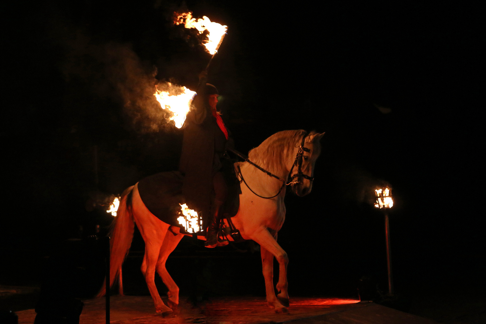 Nachtfeuerschow