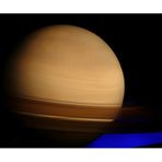 Nachtflug zum Saturn