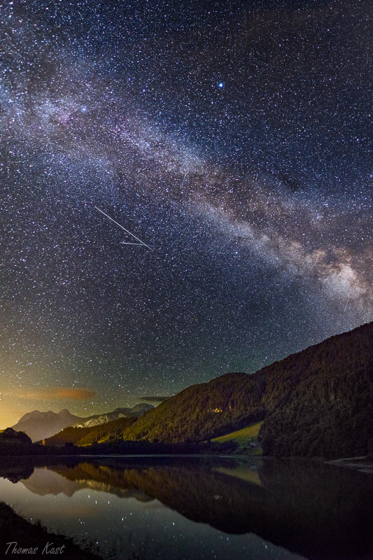 Nachthimmel in den Schweizer Alpen - Night sky in the Swiss Alps