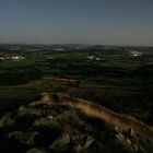 Nachtlandschaft mit roter Schlange