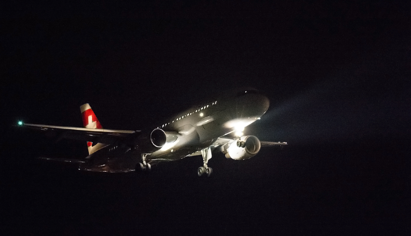 Nachtlandung Airport ZRH