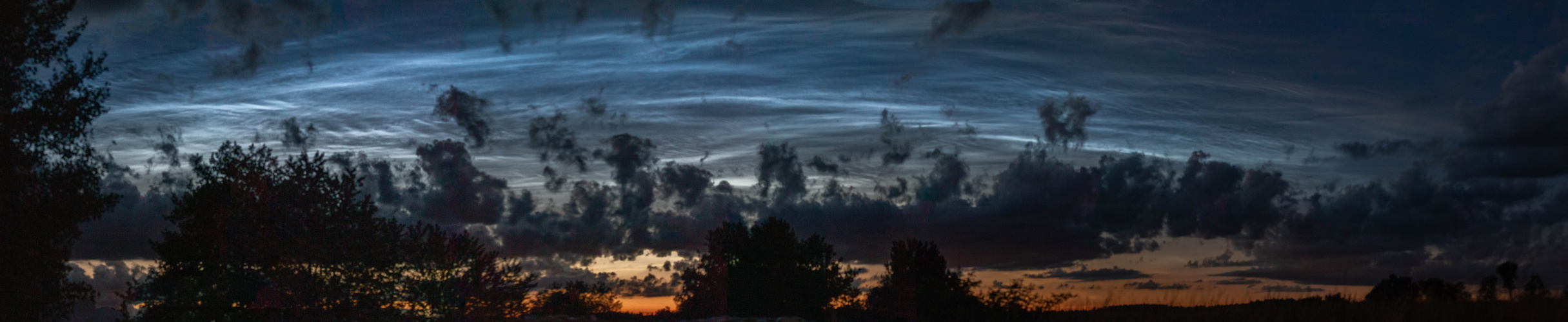 Nachtleuchtende Wolken