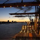 Nachtlichter....im Hamburger Hafen