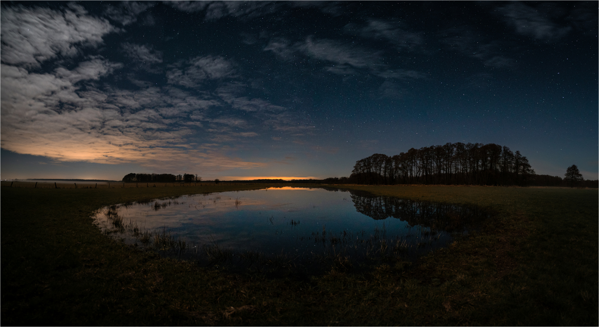 * Nachtpfützenwolken *