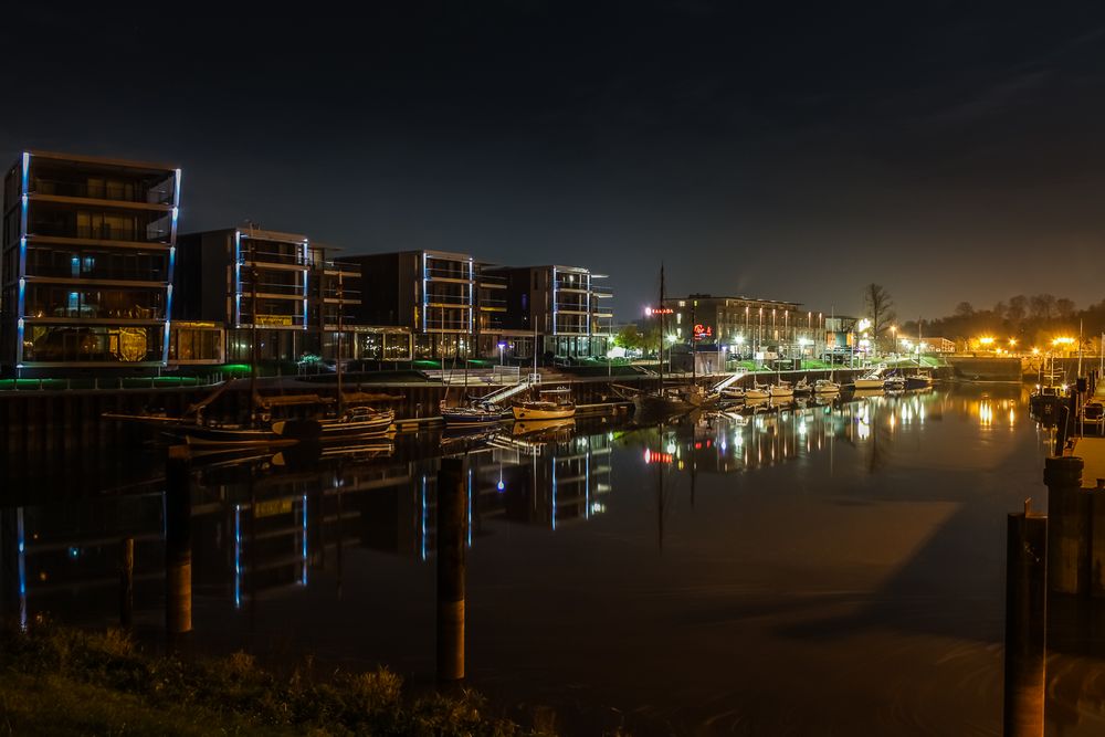 Nachtruhe in der Hafencity Foto & Bild | architektur, architektur bei