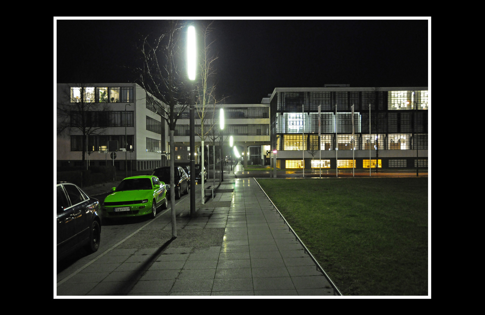 Nachts am Bauhaus in Dessau