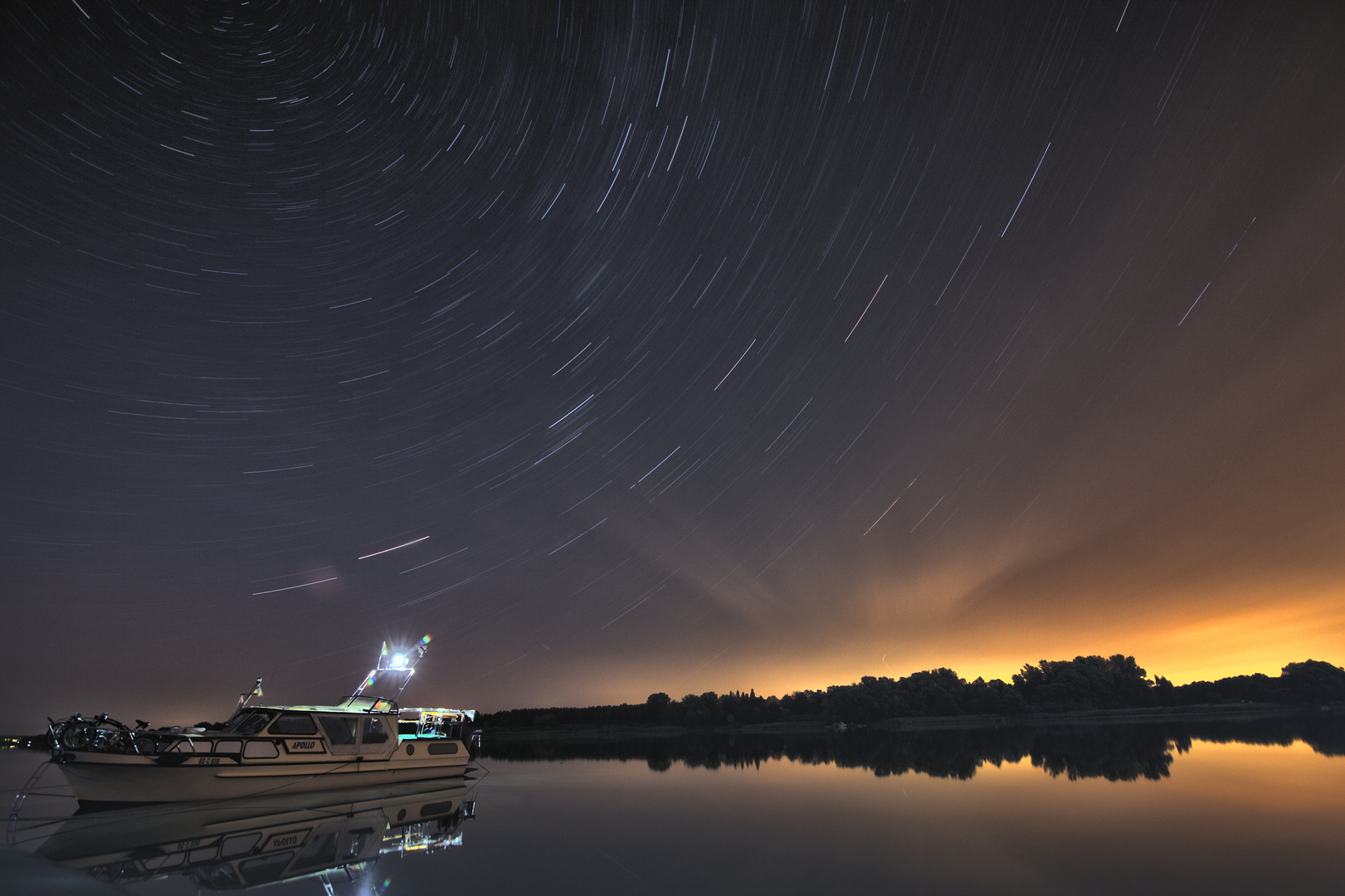 nachts am Beetzsee (startrail)