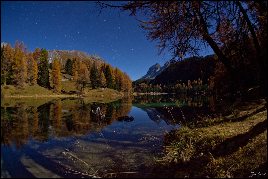 Nachts am Bergsee