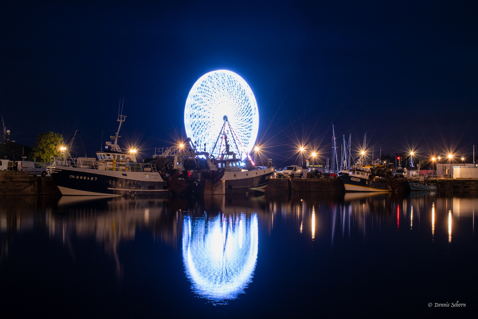 Nachts am Hafen