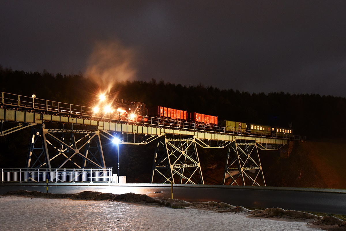 Nachts am Hüttenbachtal-Viadukt