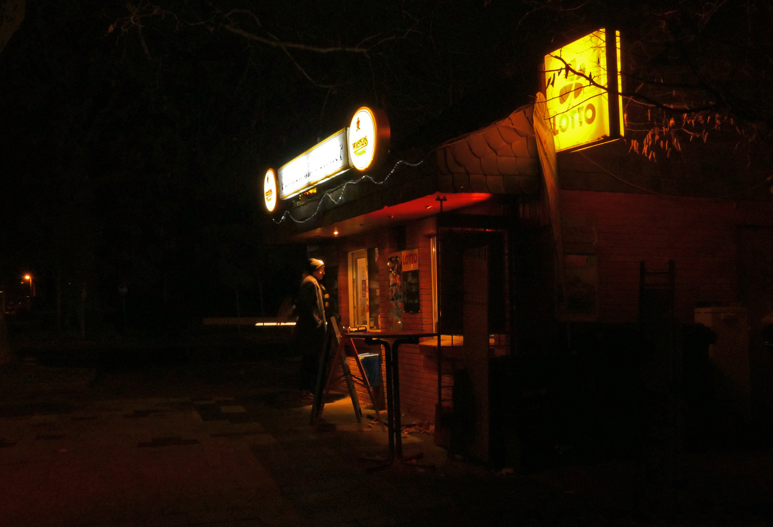 Nachts am Kiosk Foto & Bild street, spezial, dokumentation Bilder auf