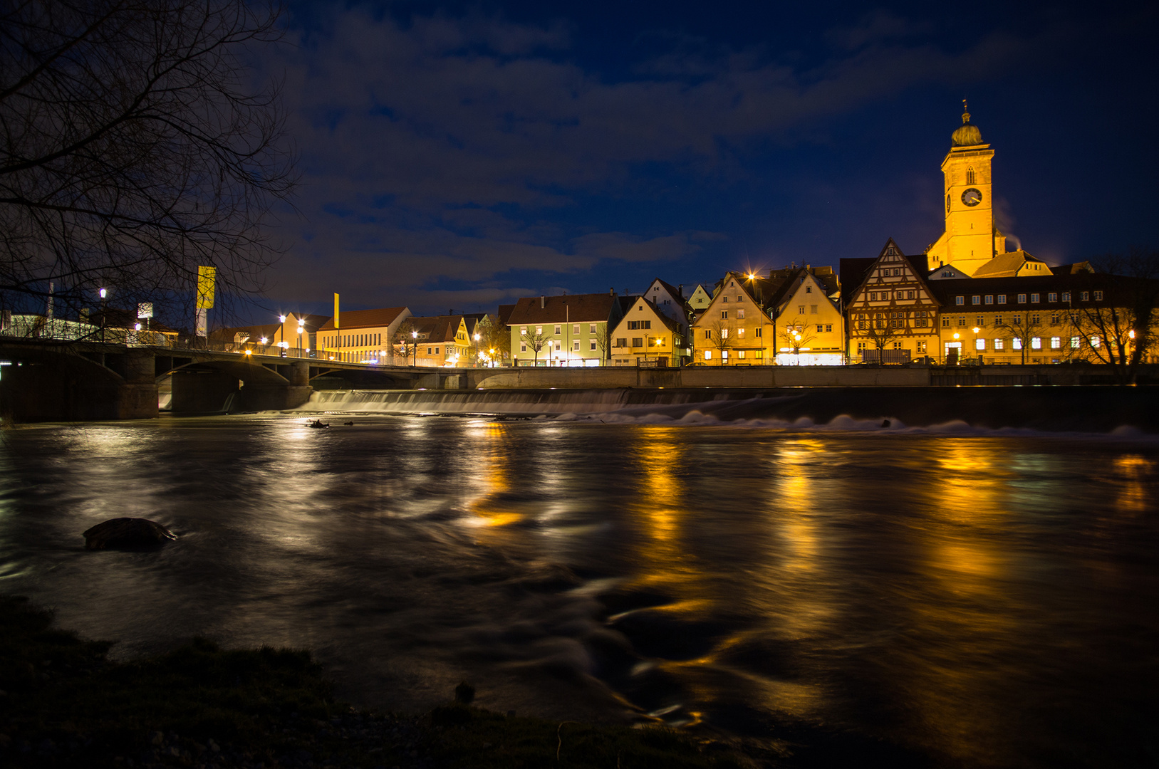 Nachts am Neckar in Nürtingen