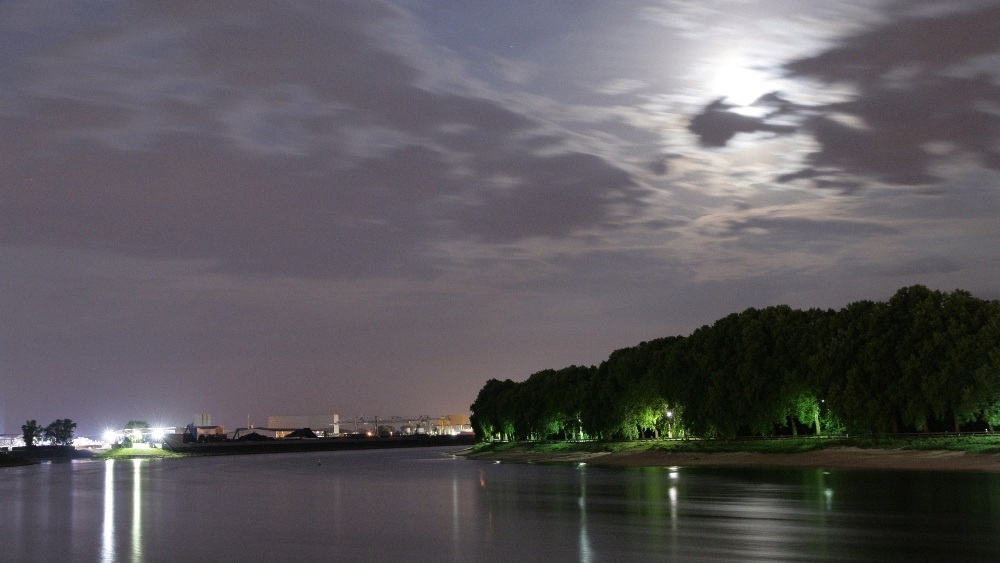 nachts am Rhein