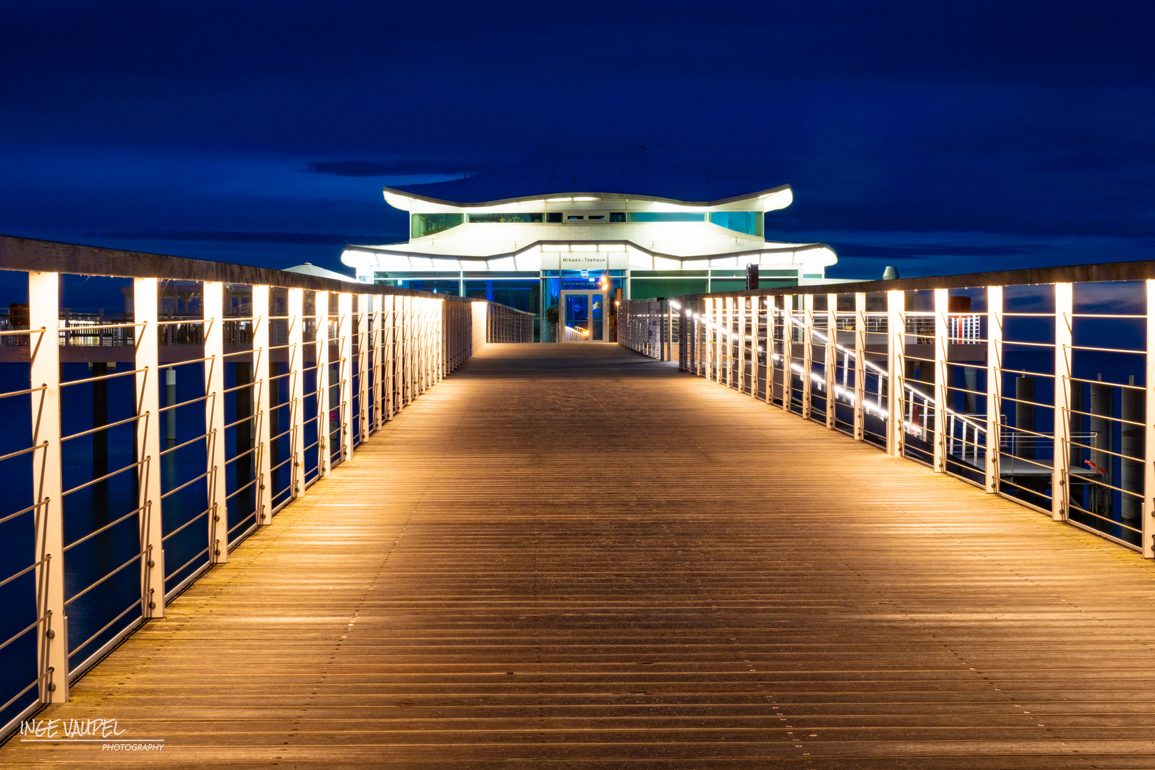 Nachts am Timmendorfer Strand I