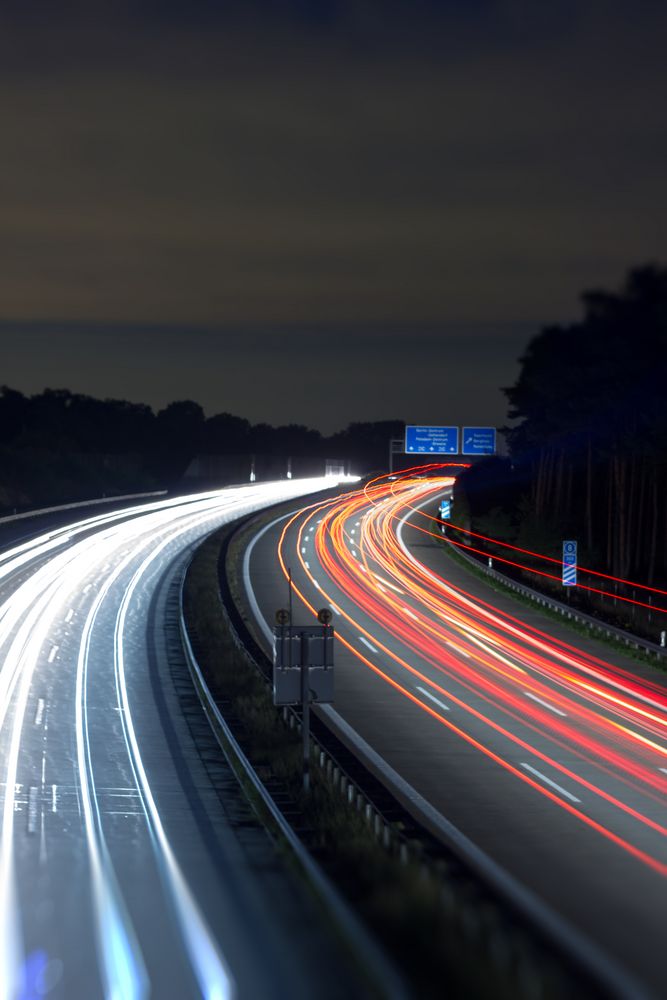 Nachts an der A115 bei Saarmund