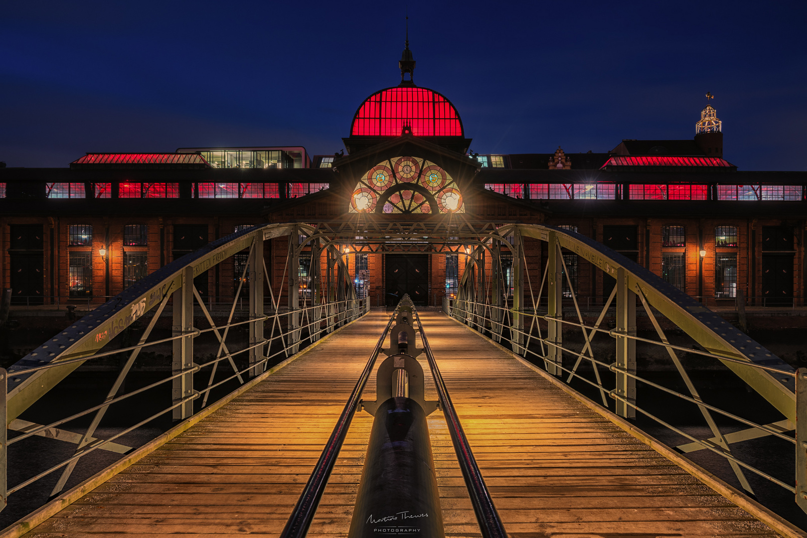 Nachts an der Fischauktionshalle