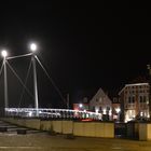 Nachts an der neuen Brücke