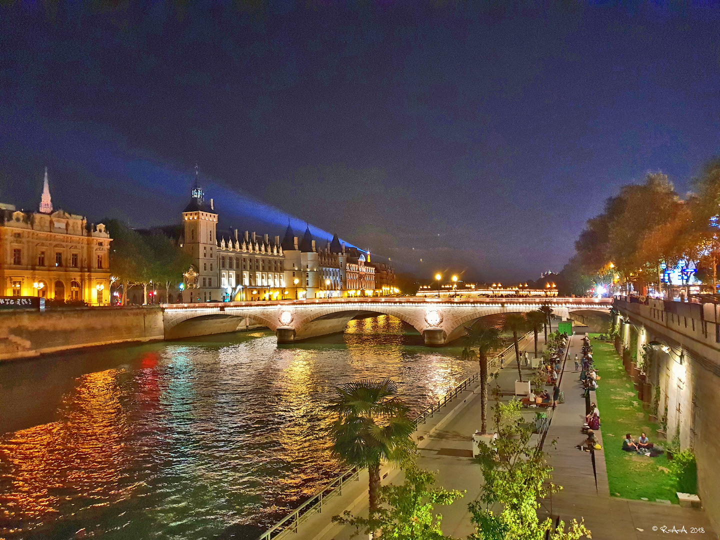 Nachts an der Seine