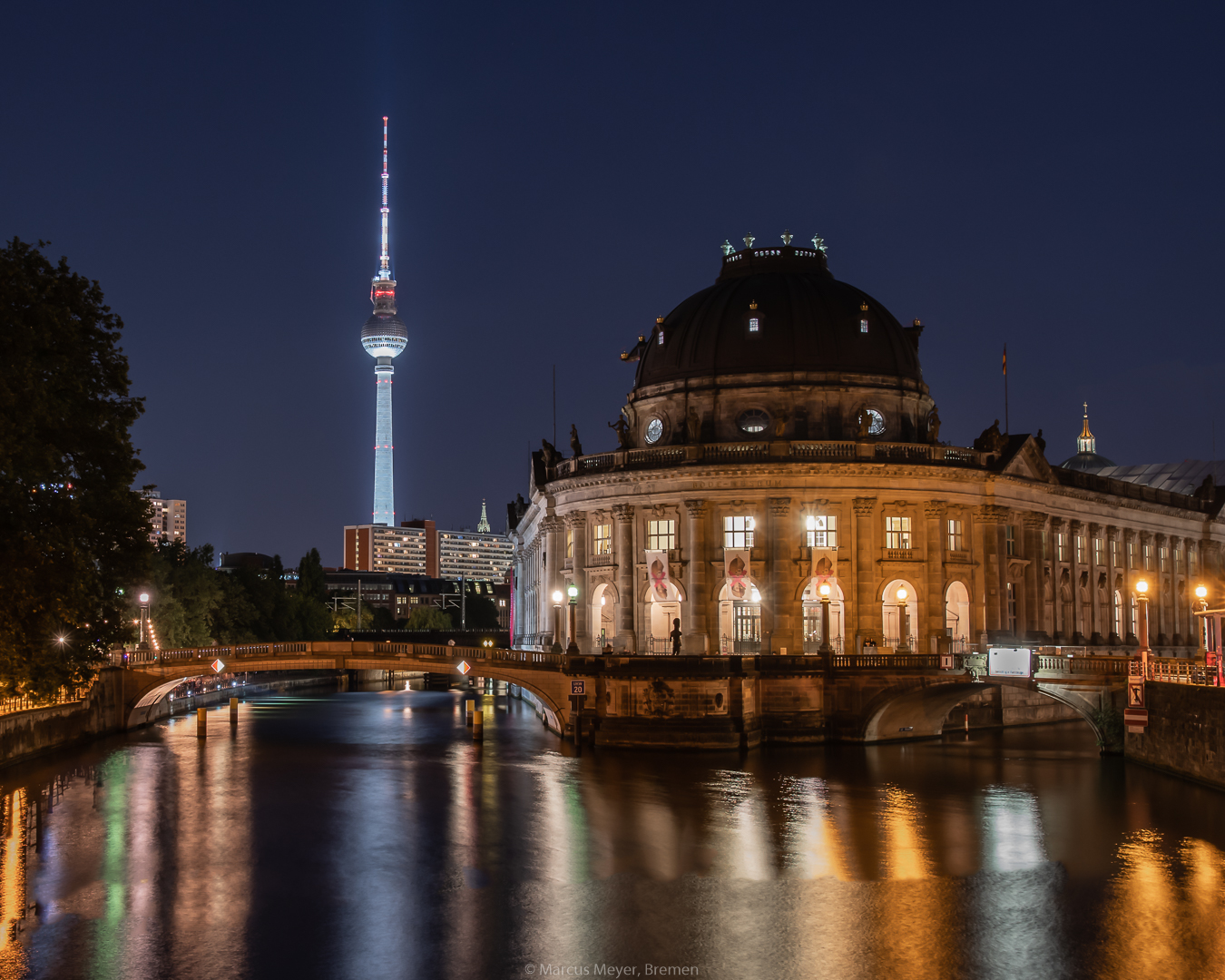 Nachts an der Spree Foto & Bild  architektur, deutschland, europe Bilder auf fotocommunity