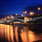 Nachts an der Theodor-Heuss-Brücke (Mainz)