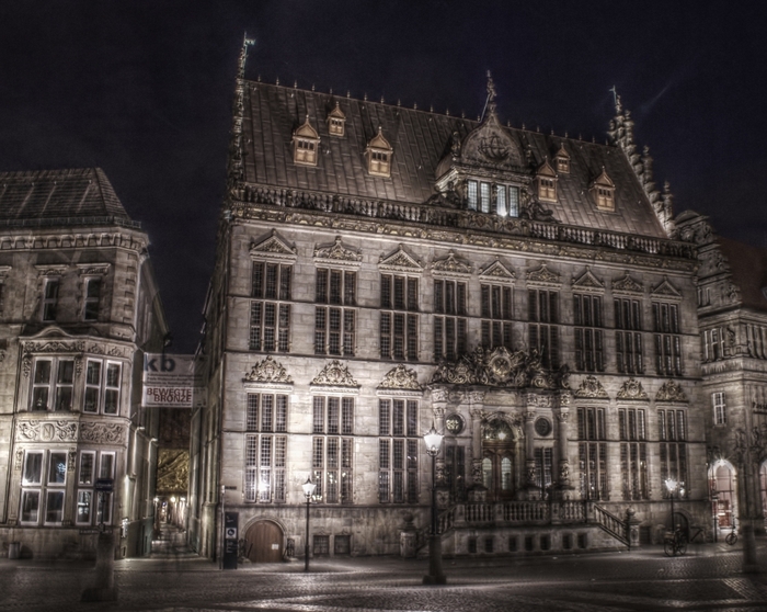 ....Nacht´s auf dem Marktplatz.....