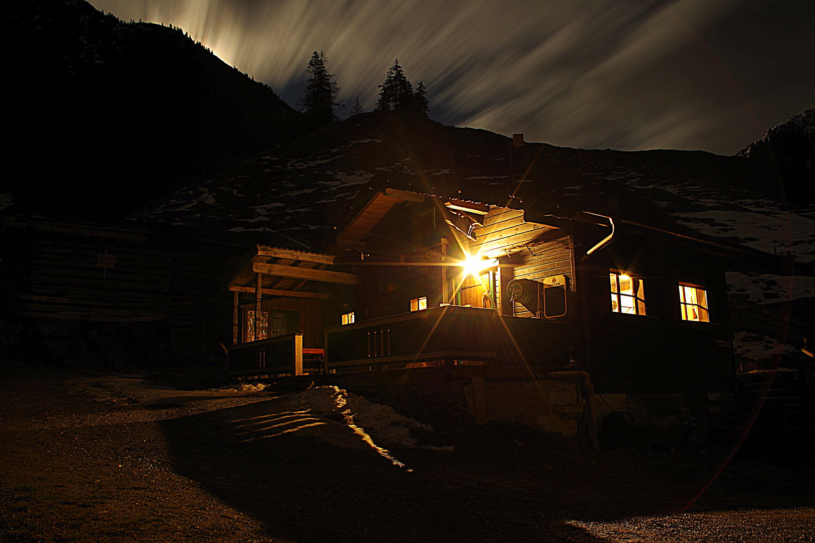 Nachts auf der Alm