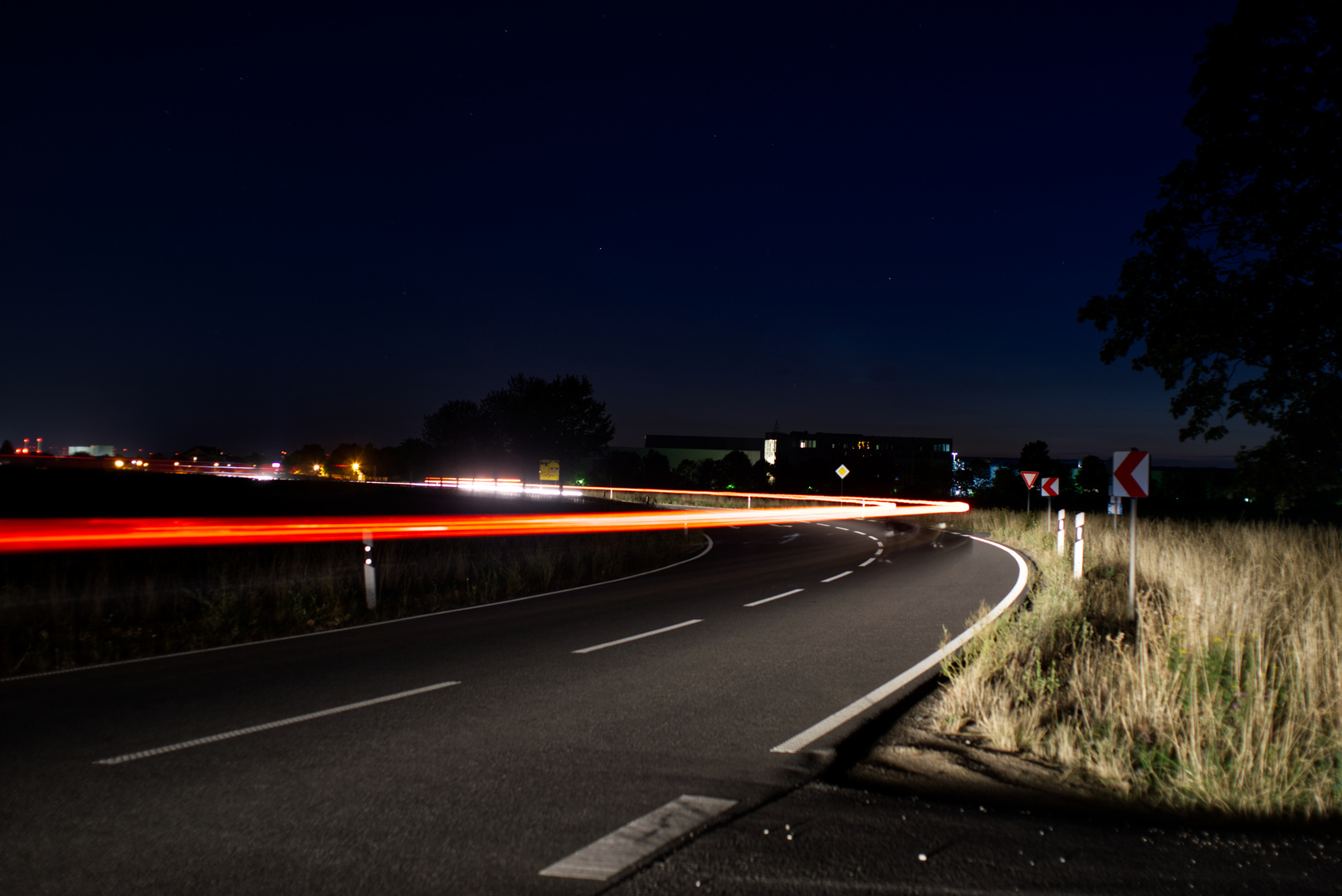 Nachts auf der Straße