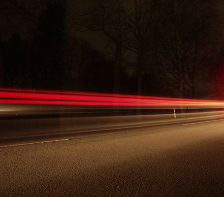 Nachts auf der Straße