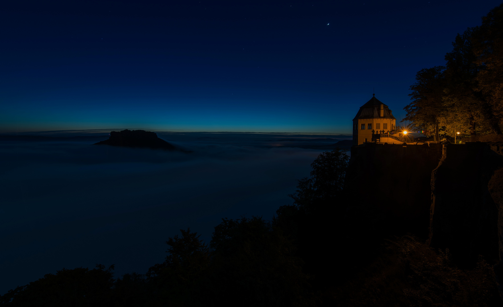 ... nachts auf Festung Königstein