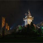 Nachts beim Uhrturm