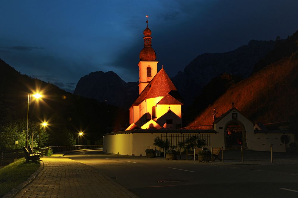 Nachts im Bergsteigerdorf Ramsau