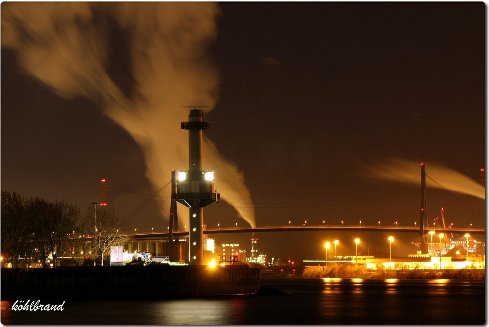 Nachts im Hafen