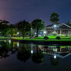 Nachts im Park in Rayong (Myanmar)