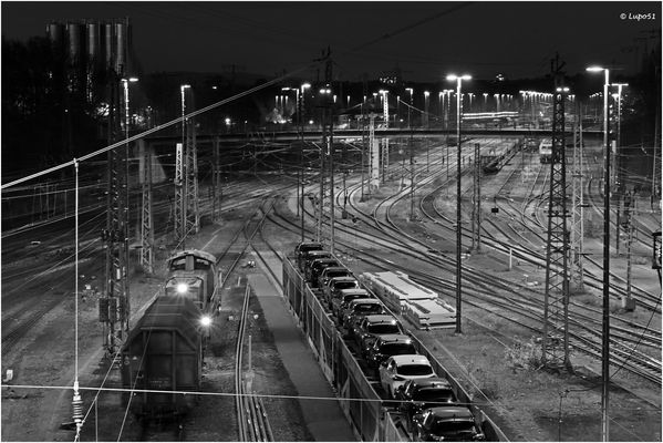 NACHTS IM RANGIERBAHNHOF HAGEN-VORHALLE