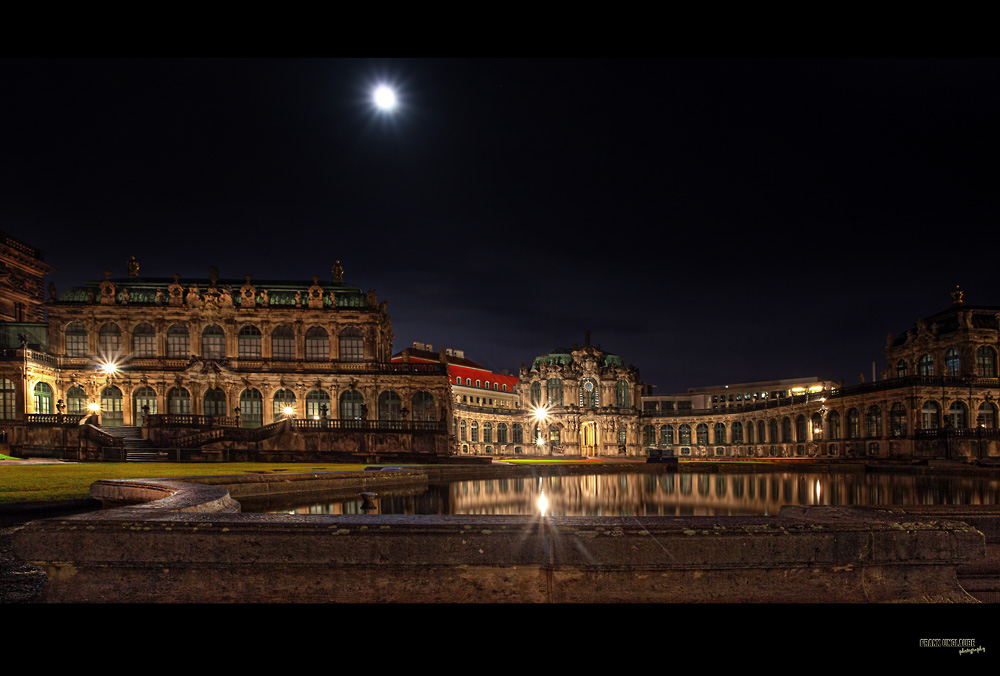 Nachts im Zwinger ll