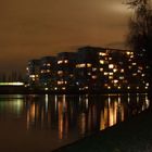 Nachts, in Berlin, an der Spree ,bei mir um die Ecke.