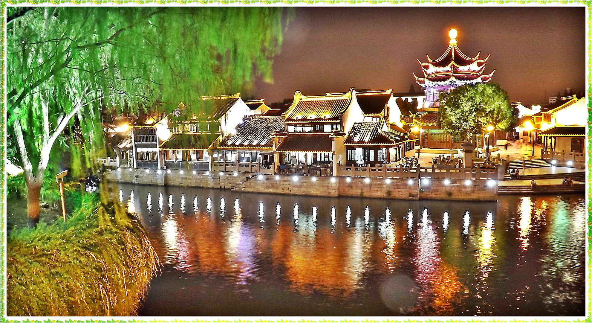 nachts in der malerischen Altstadt von Su Zhou ;