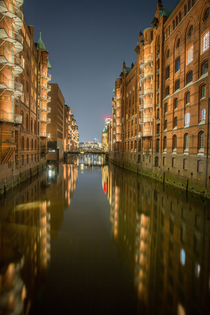 Nachts in der Speicherstadt