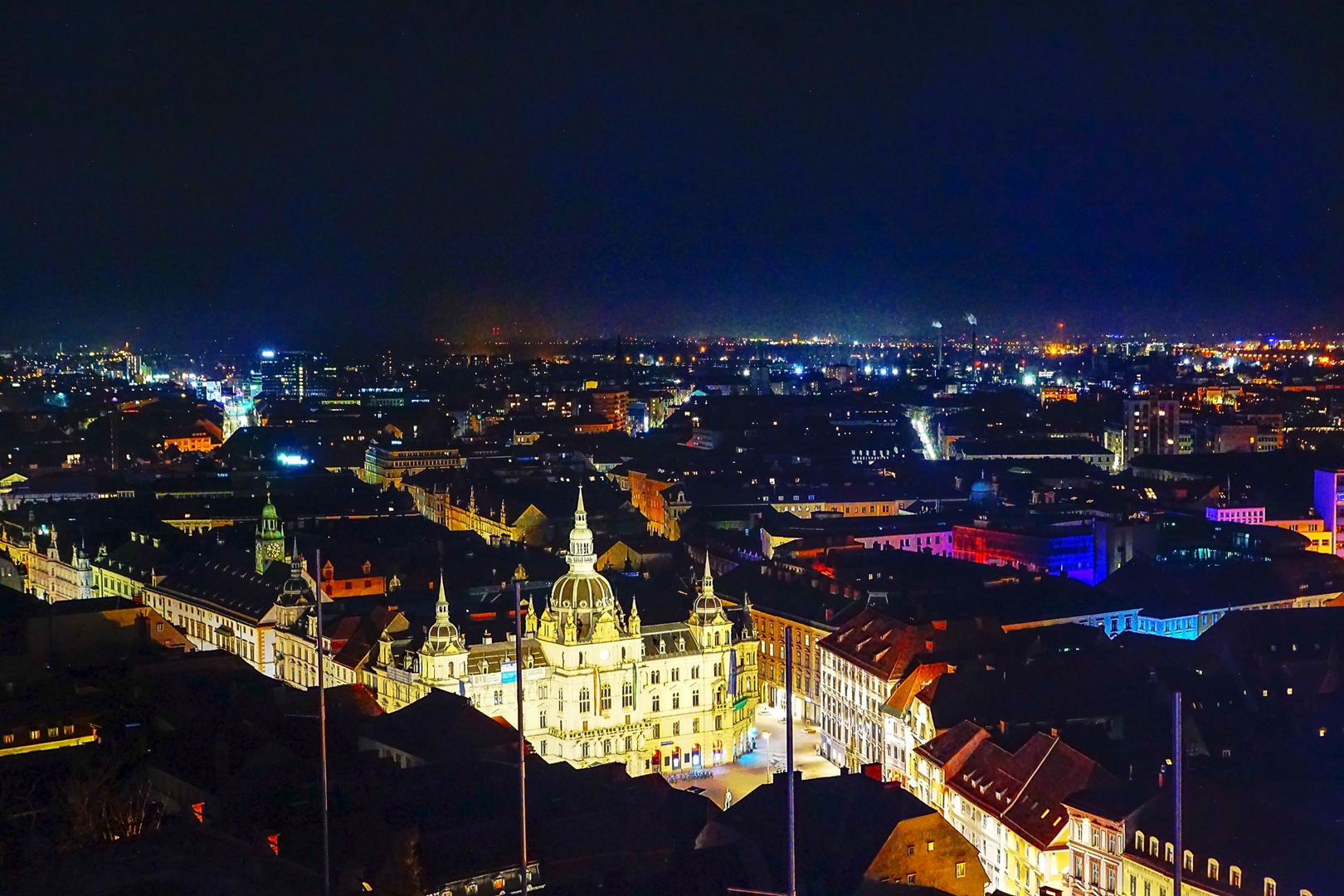 Nachts in Graz- Hauptplatz mit Rathaus