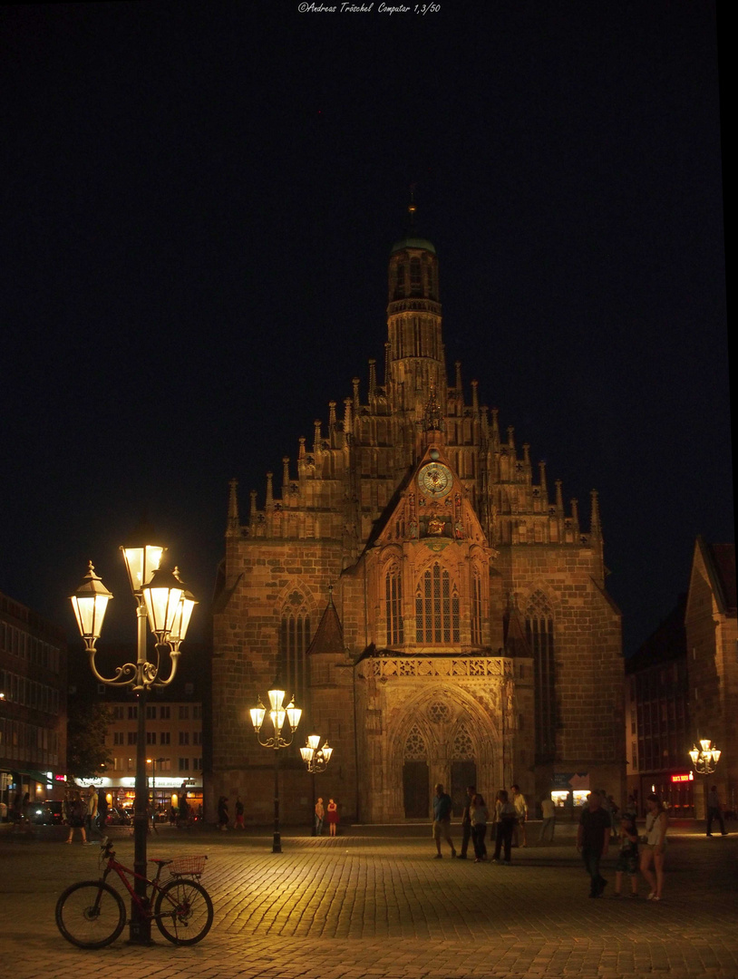 nachts in Nürnberg - Hauptmarkt